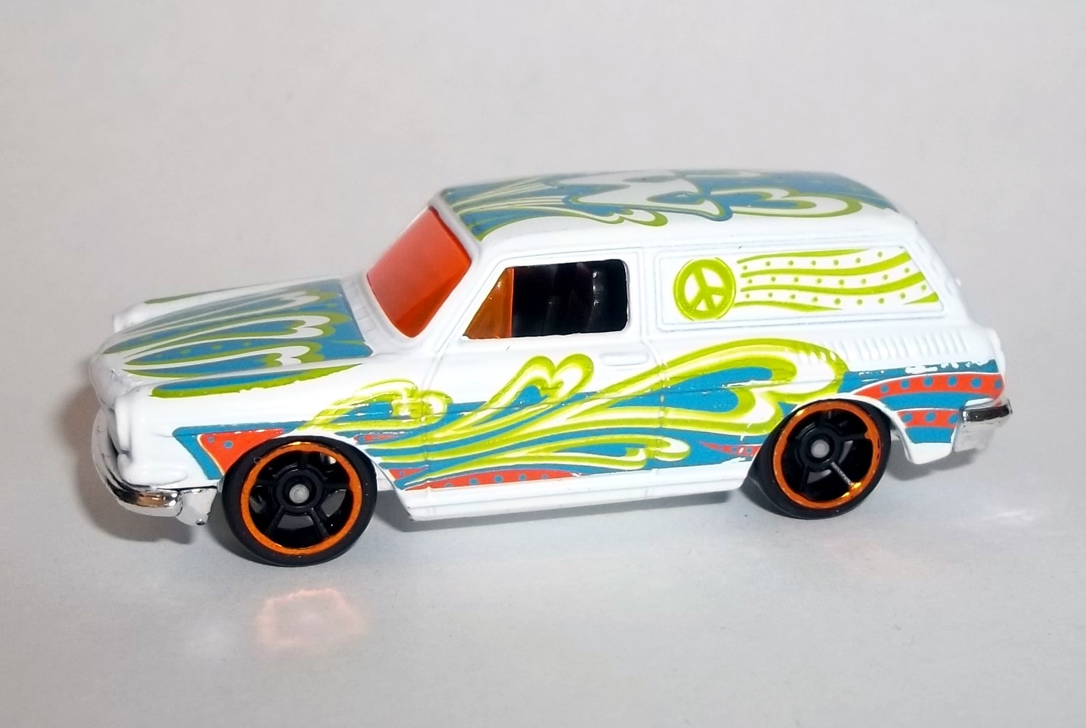 69 volkswagen squareback hot wheels