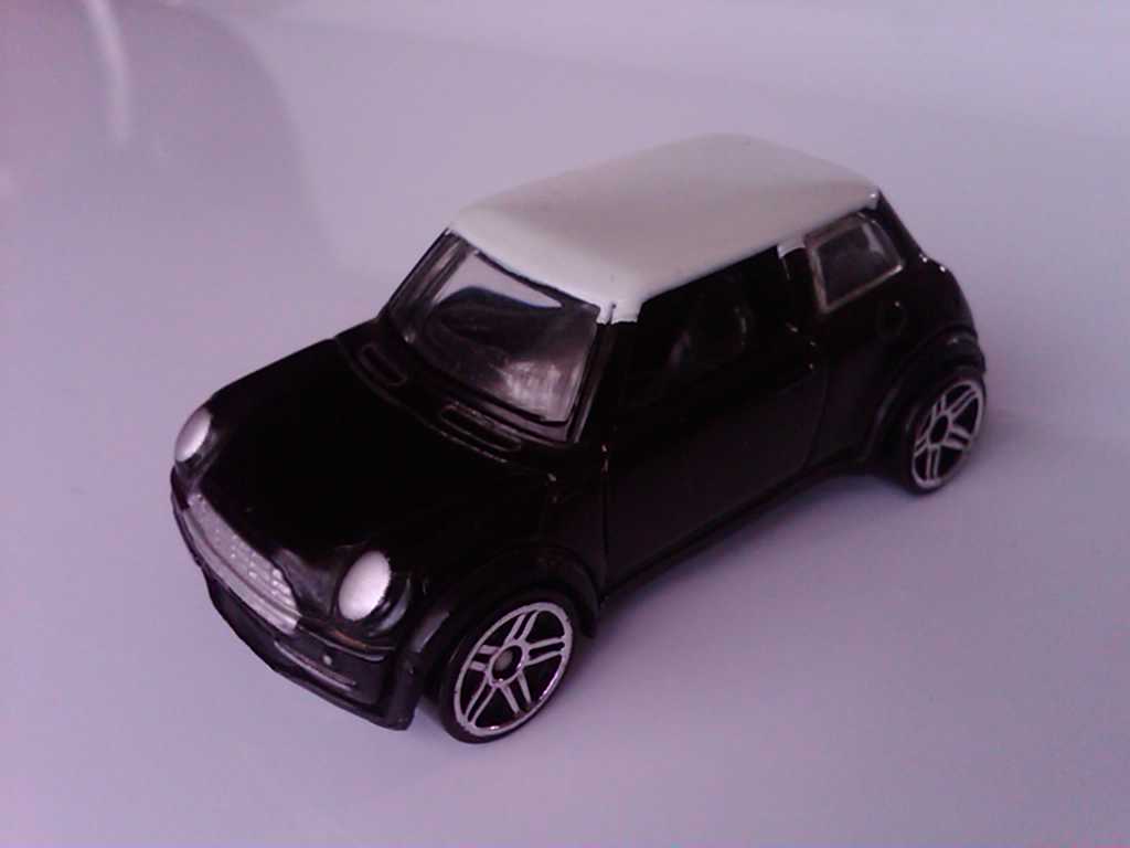 hot wheels 2001 mini cooper