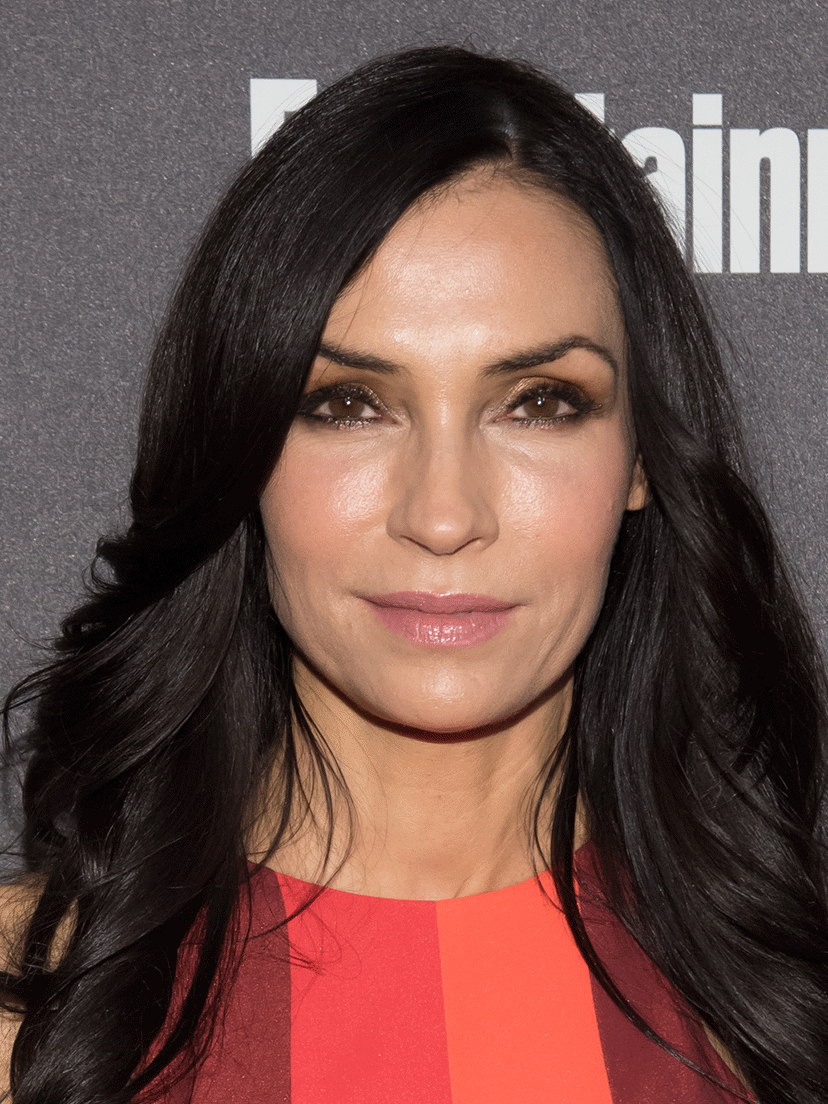 Famke janssen. Фамке я. ВАМКЕ Янсен. Фомкн ясен. Фамке Янссен актриса.