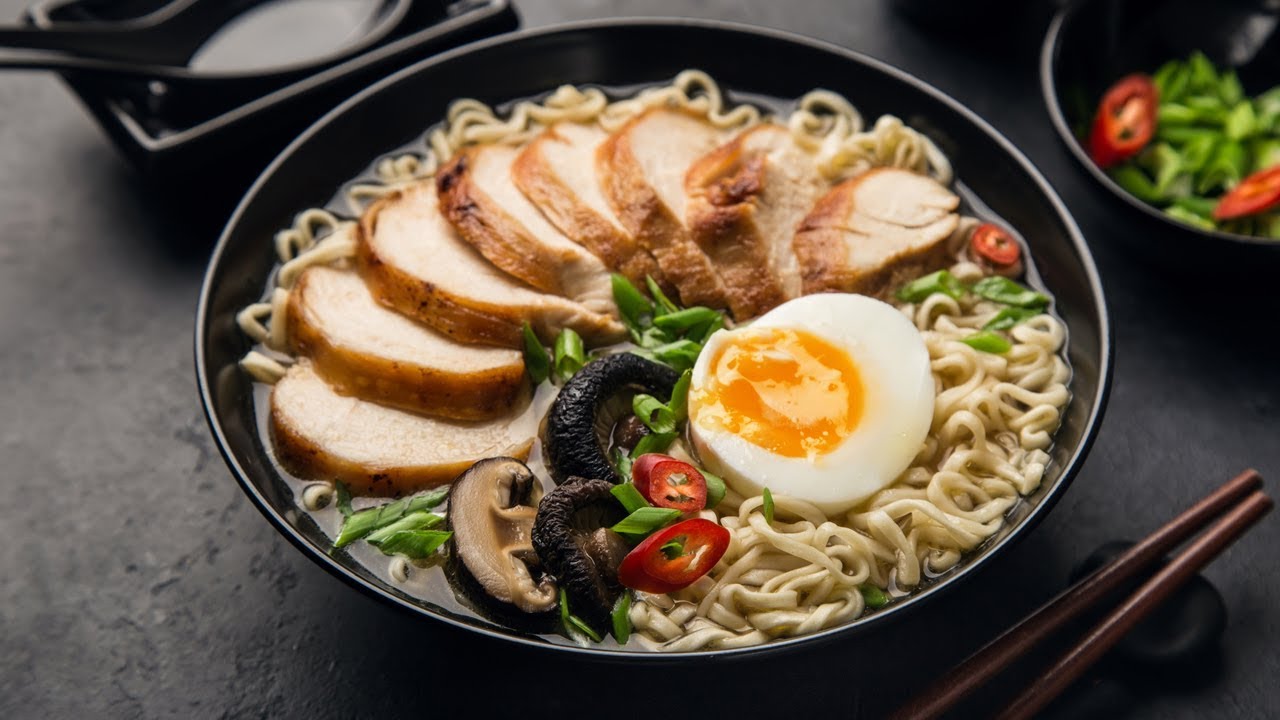 ramen figure