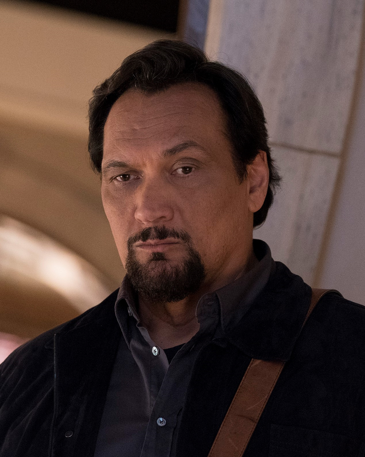 Isaac Roa How To Get Away With Murder Wiki Fandom
