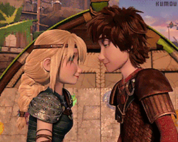 Resultado de imagen de hiccstrid kiss gif