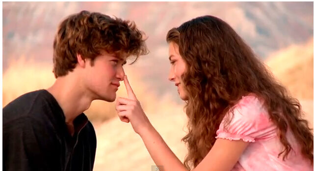 File:Finnick and annie.jpg