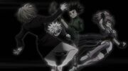 Killua and Gon attacks Machi and Paku