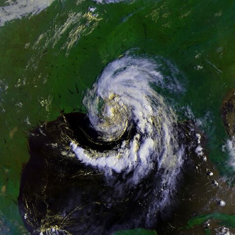 File:Beryl 09 aug 1988 1339Z.jpg
