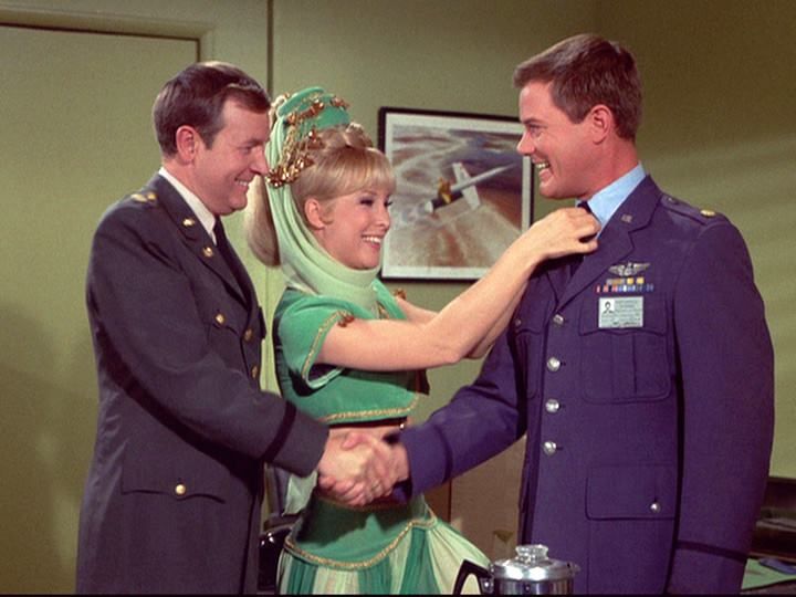 1 - Jeannie Goes to Honolulu