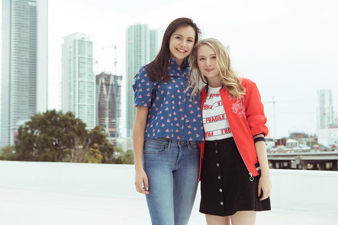 Image - Alex Hook And Nicole.jpg | I Am Frankie Wiki | FANDOM powered
