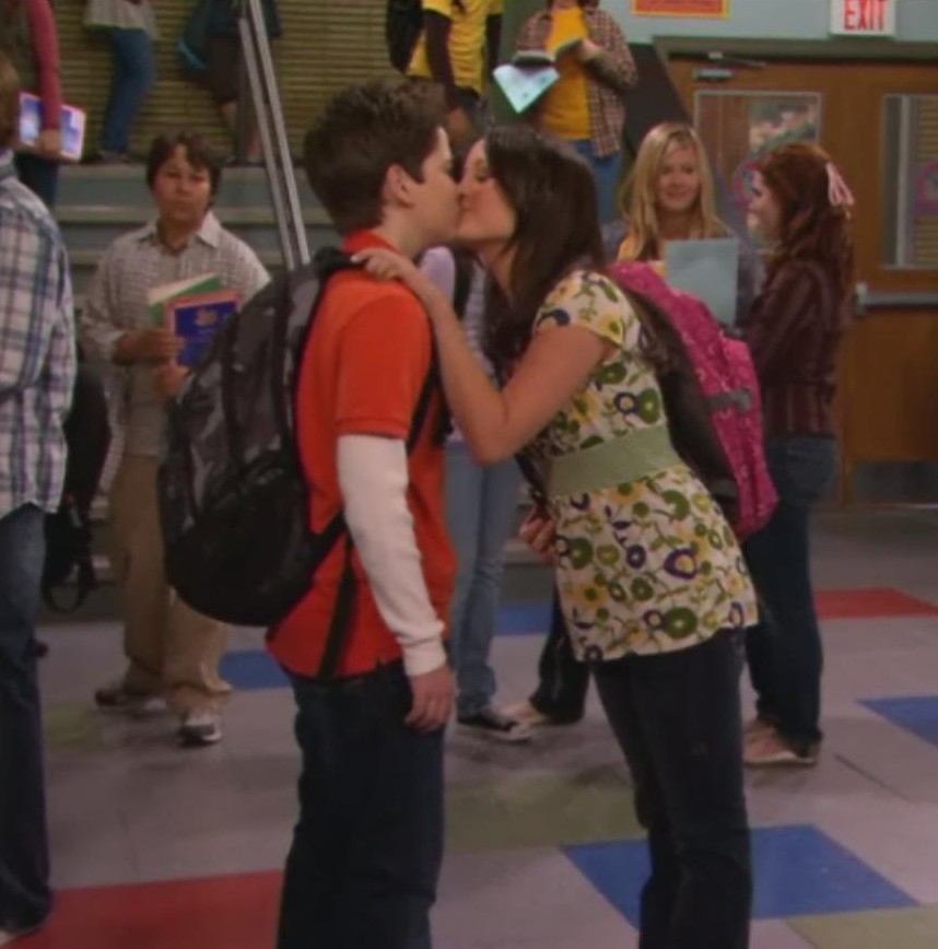 Icarly sam and freddie start dating