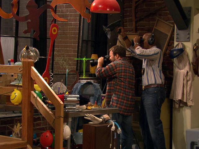 Image - Tragg and Spanky on Stakeout.JPG | iCarly Wiki | FANDOM powered