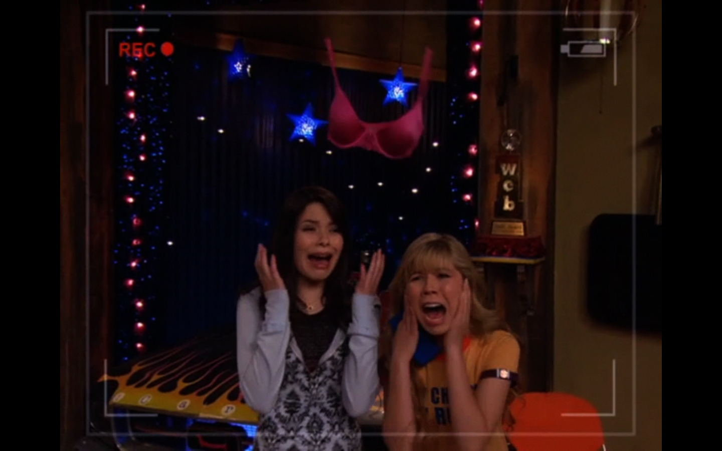 Igive Away A Car Icarly Wiki Fandom