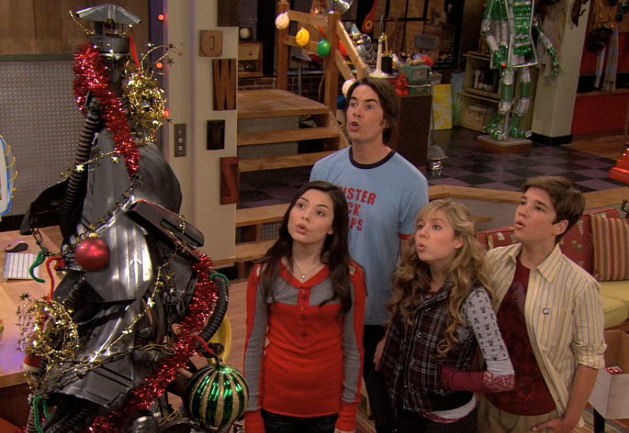 image emct5 ichristmas png icarly wiki fandom powered by wikia icarly christmas