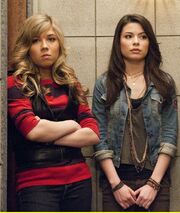 Jennette-mccurdy-jane-lynch-icarly-02