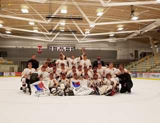 2019 CIHL champions Quesnel Kangaroos