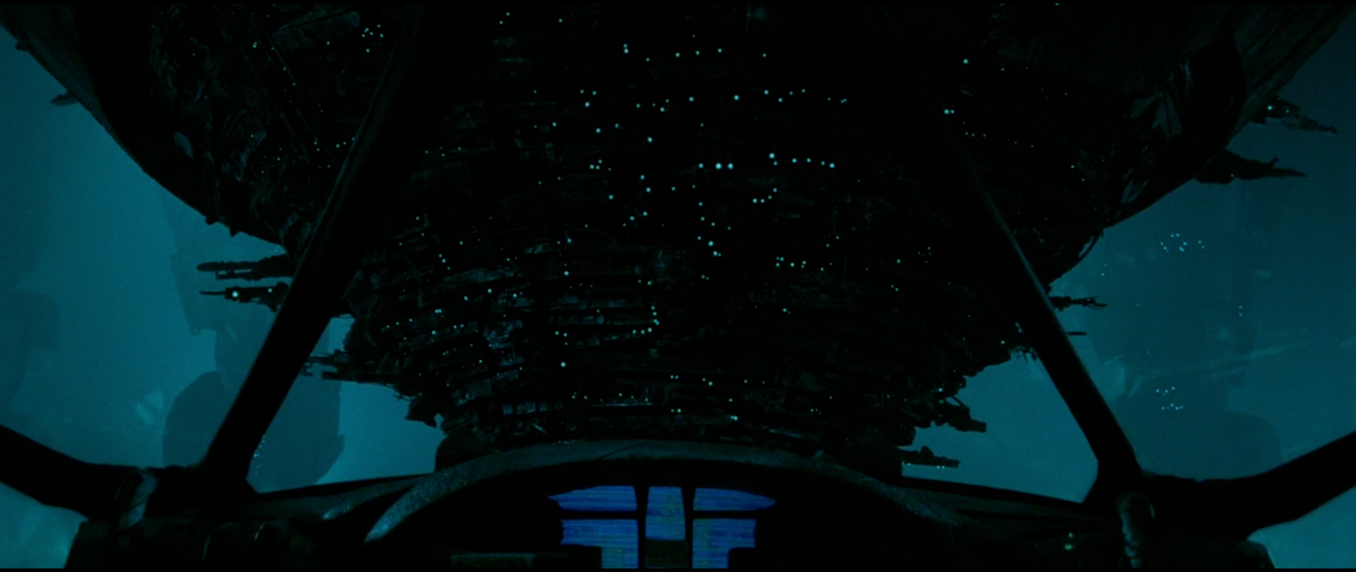 independence day mothership explosion