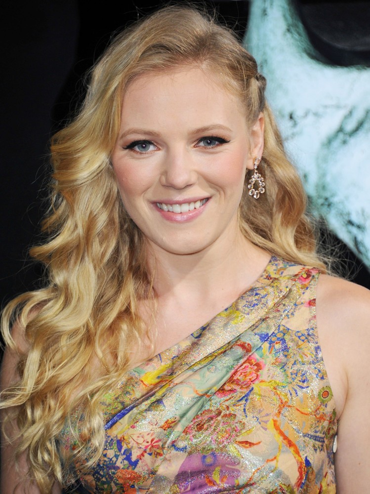 Emma Bell | Idea Wiki | Fandom