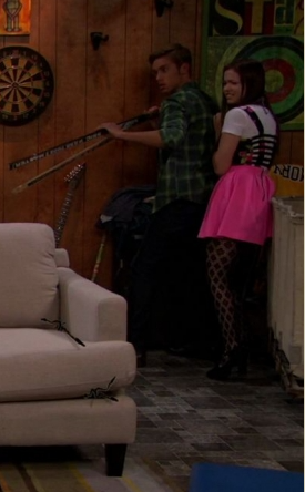Jasmine Hiding Behind Logan