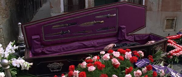 Moonrakercoffin