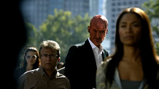 Arquivo:213 Lucifer's devil face.jpg