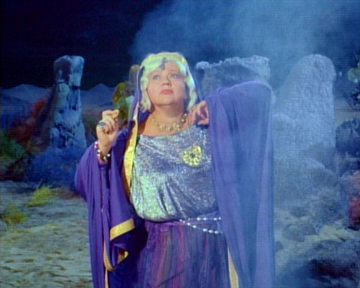 lost in space the thief from outer space