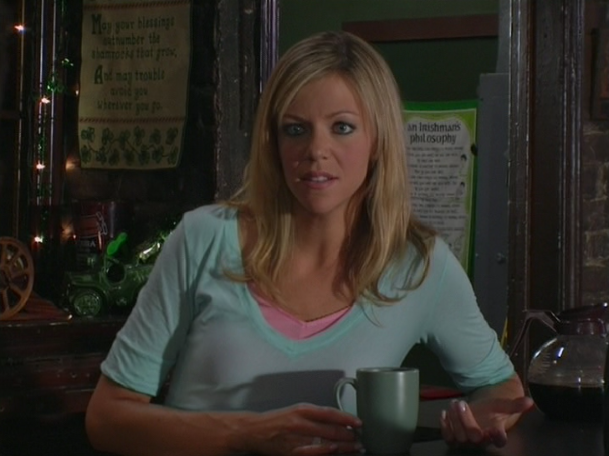 Image 1x2 Dee At Bar Png Its Always Sunny In Philadelphia Wiki