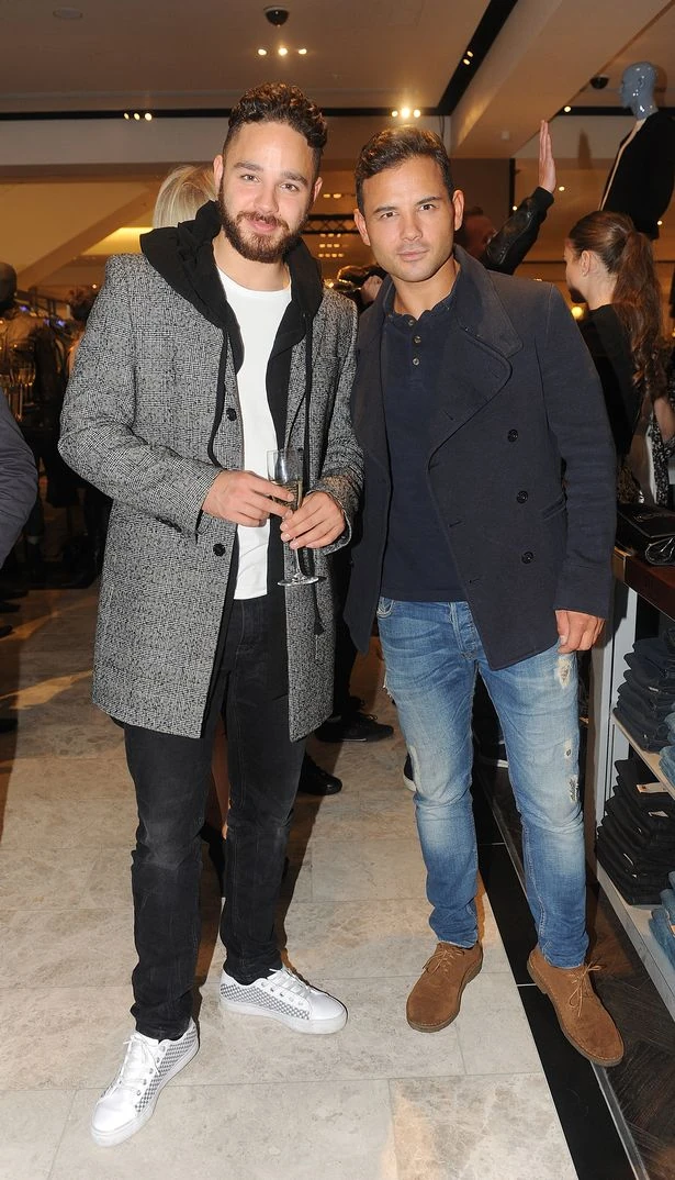 Adam Thomas (Adam Barton) Height Corrie & Emmerdale Heights Wikia