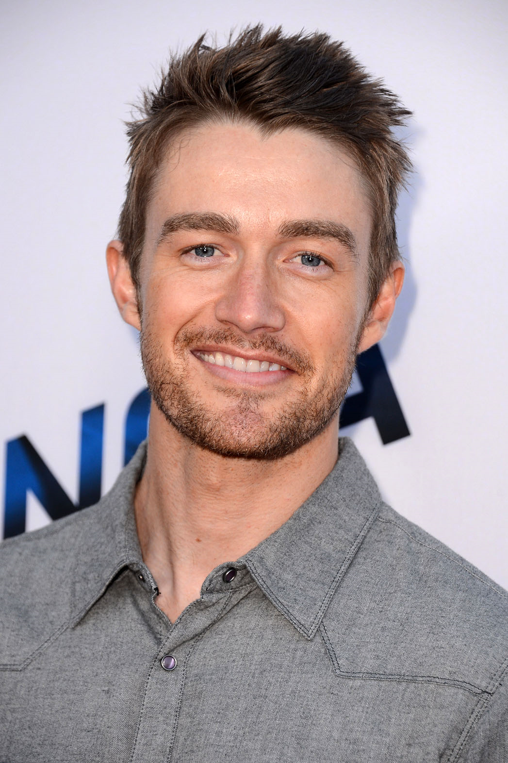 Robert Buckley IZombie Wiki FANDOM powered by Wikia