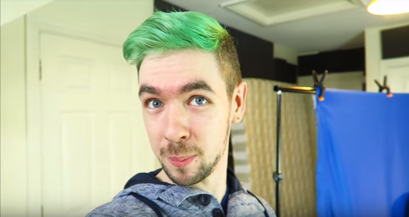Jacksepticeye's Hair Transformation: From Green to Blue - wide 9