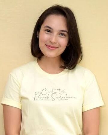 Chelsea Islan Jagat Sinema Bumilangit Wiki Fandom