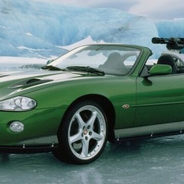 Jaguar Xkr James Bond Wiki Fandom