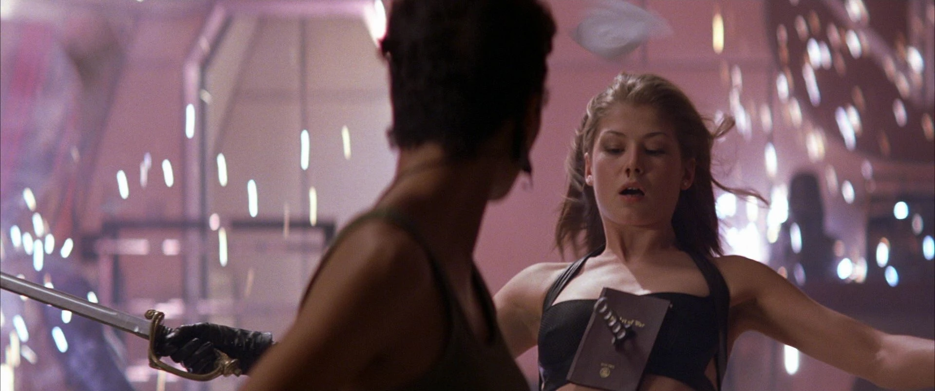 стихи о великой отечественной войне. михаил ульянов ворошиловский стрелок. мемы про стрельбу. не прячь стрелы стреляй смело. лучник карикатура.