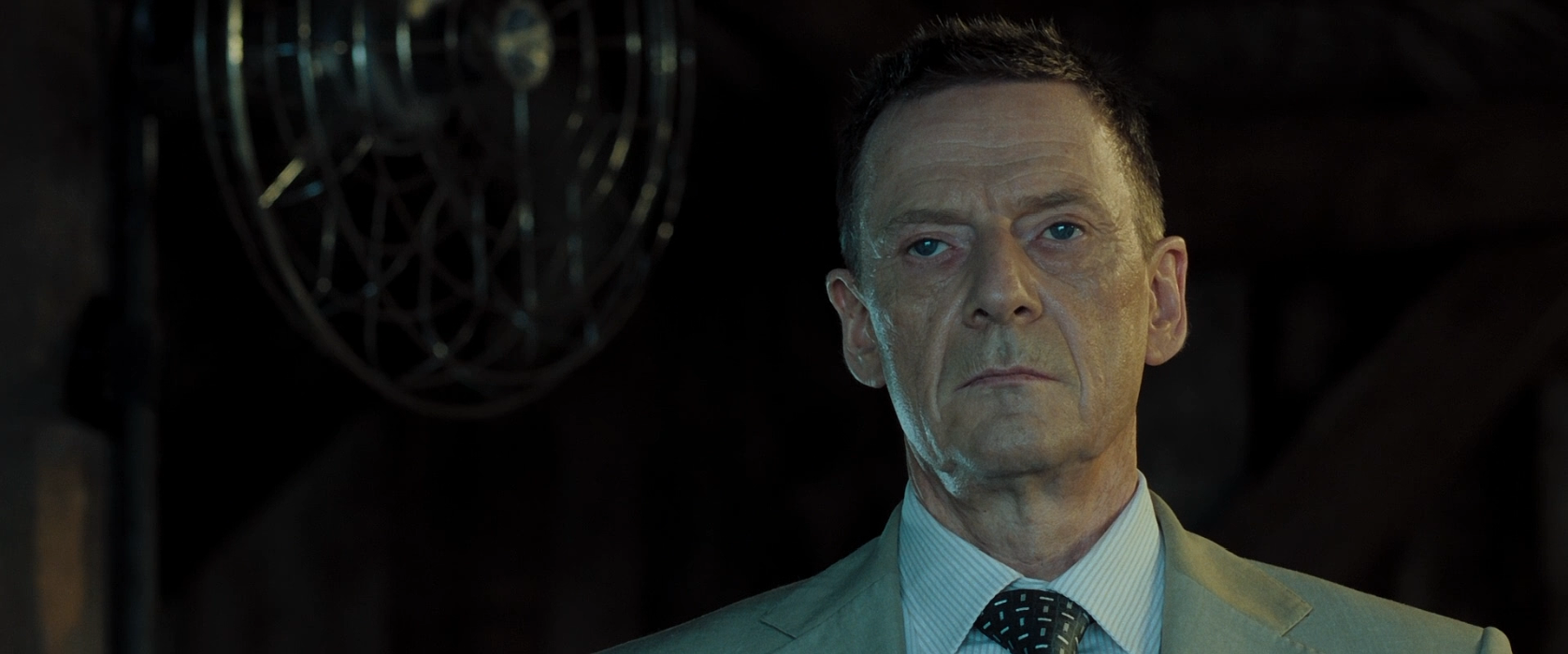 Mr. White en réunion