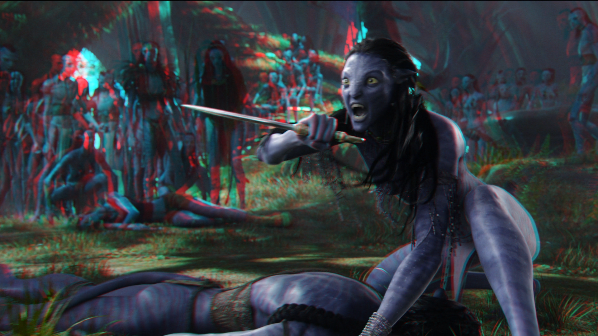 Image 01 30 54 Neytiri Protects Jake S Avatar Body Redcyan