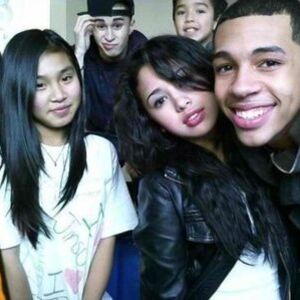 Gallery Jasmine Friends Jasmine Villegas Wiki Fandom