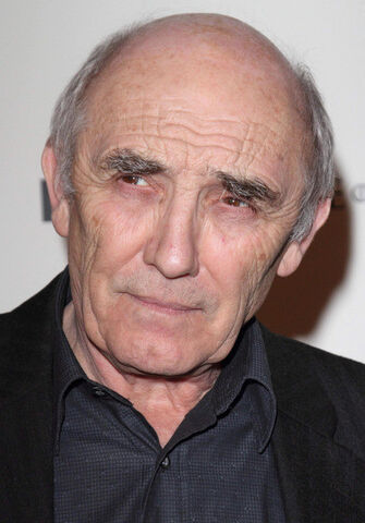 File:Donald Sumpter.jpg