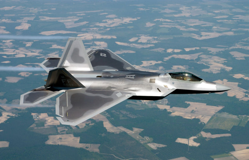 f 22 raptor jet
