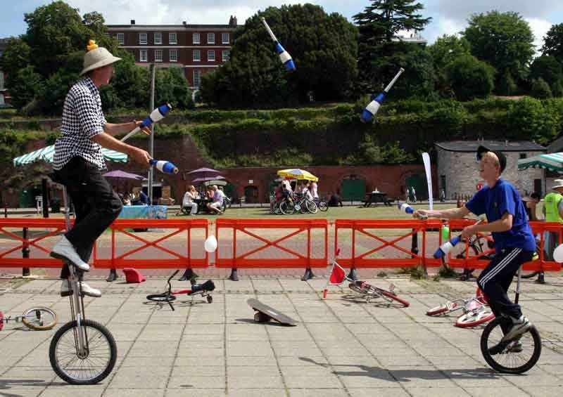 Unicycles Juggling Wiki FANDOM powered by Wikia