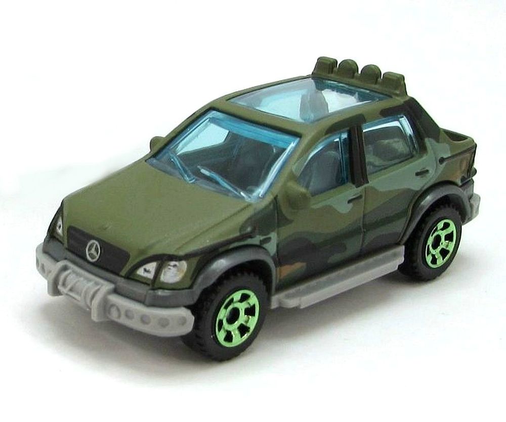 the lost world jurassic park mercedes the lost world jurassic park mercedes