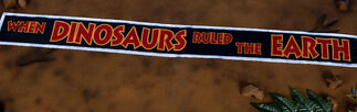 Jurassic-Park-Visitor-Centre-Limited-Edition-Legacy-Kit3-1