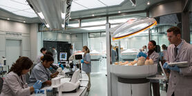 jurassic world hammond creation lab