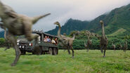 Gallimimus-running-by-truck