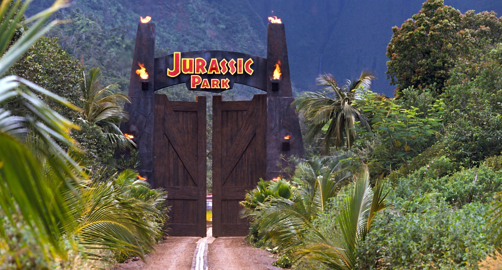 can you visit the jurassic park gate