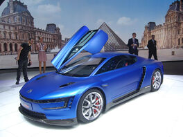 Autostraad Hound GTK 2017 (Front Quarter)