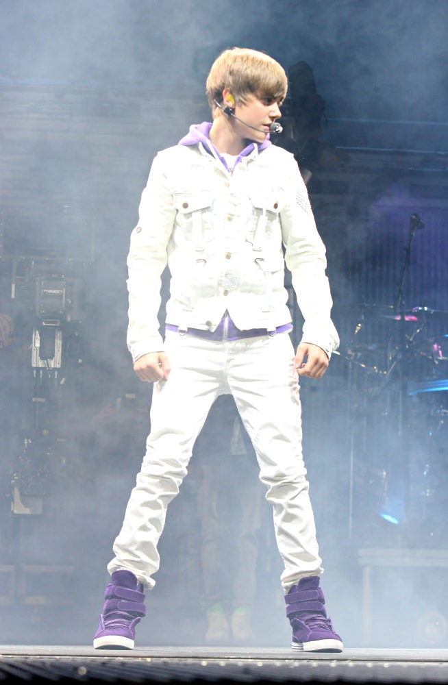 Image My world tour 007 wenn55348691.jpg Justin Bieber Wiki