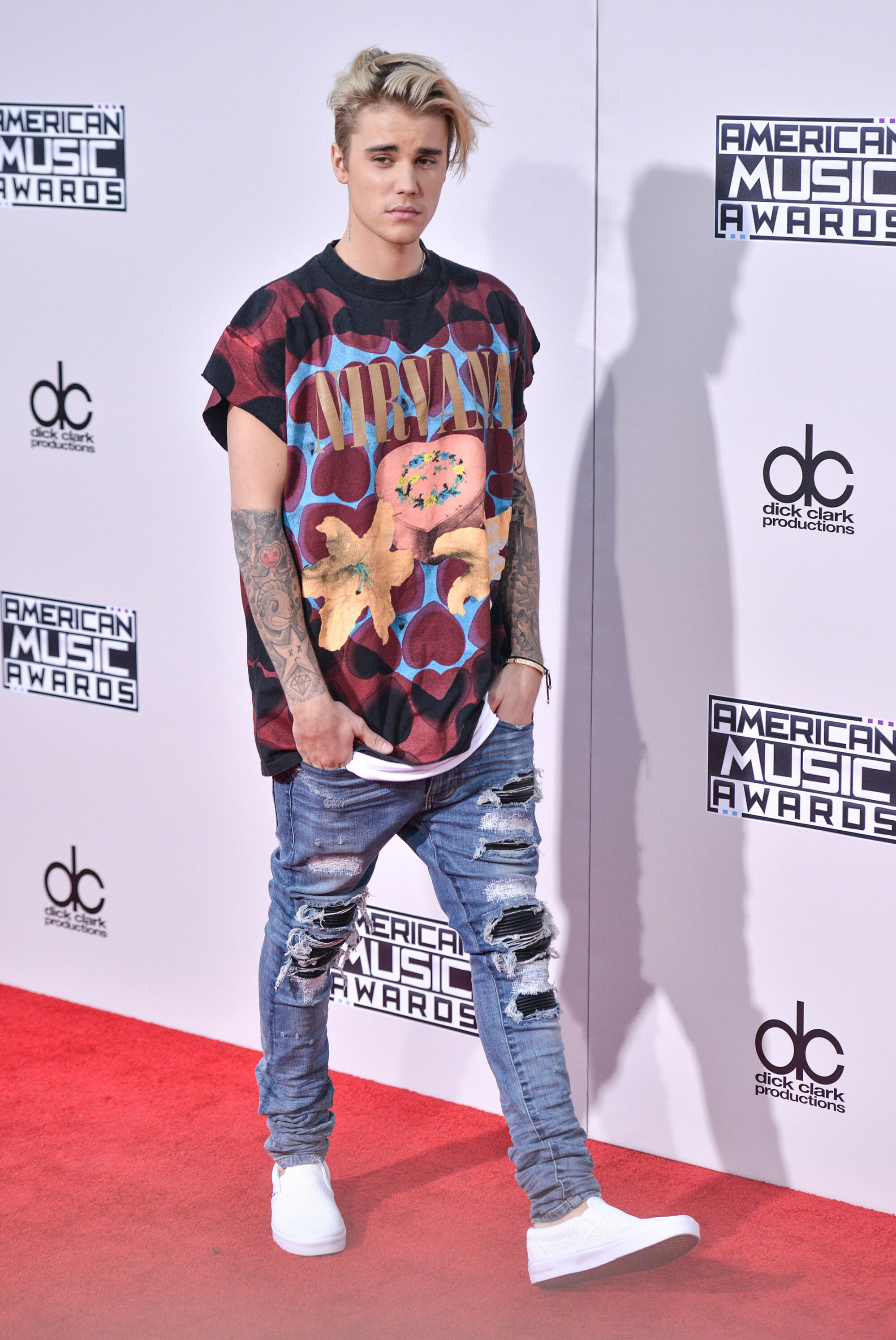Justin Bieber Red Carpet Images and Photos finder