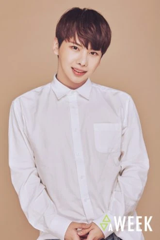 Yongjin (AWEEK) | Wikia K-Pop | FANDOM powered by Wikia