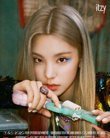 ITZY MEMBERS PROFILE - Kpop page - Itzy members profile Yeji Lia Ryujin...  | Facebook