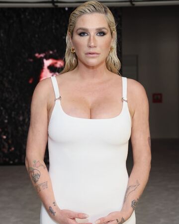 Kesha Height Kesha 2020 02 18