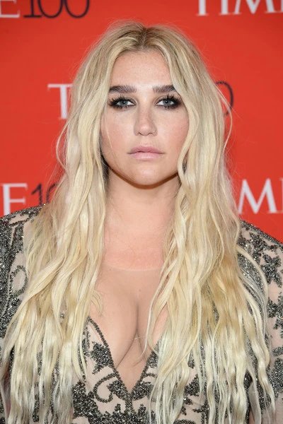 girl dating prince harry