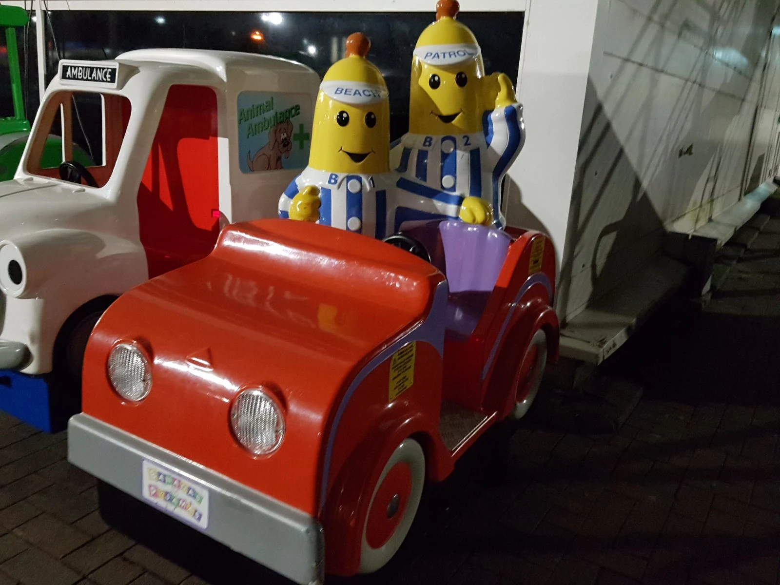 Image Bananas in Pyjamas (1999).jpg Kiddie Rides Wiki FANDOM