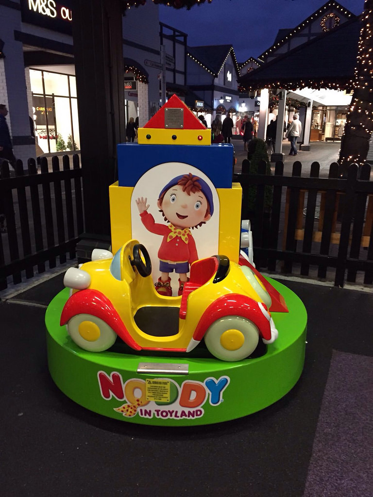 Noddy Kiddie Rides Kiddie Rides Wiki Fandom - bell fruit noddy kiddie ride in roblox youtube